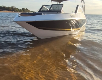 Lancha Ventura 19,5 crossover